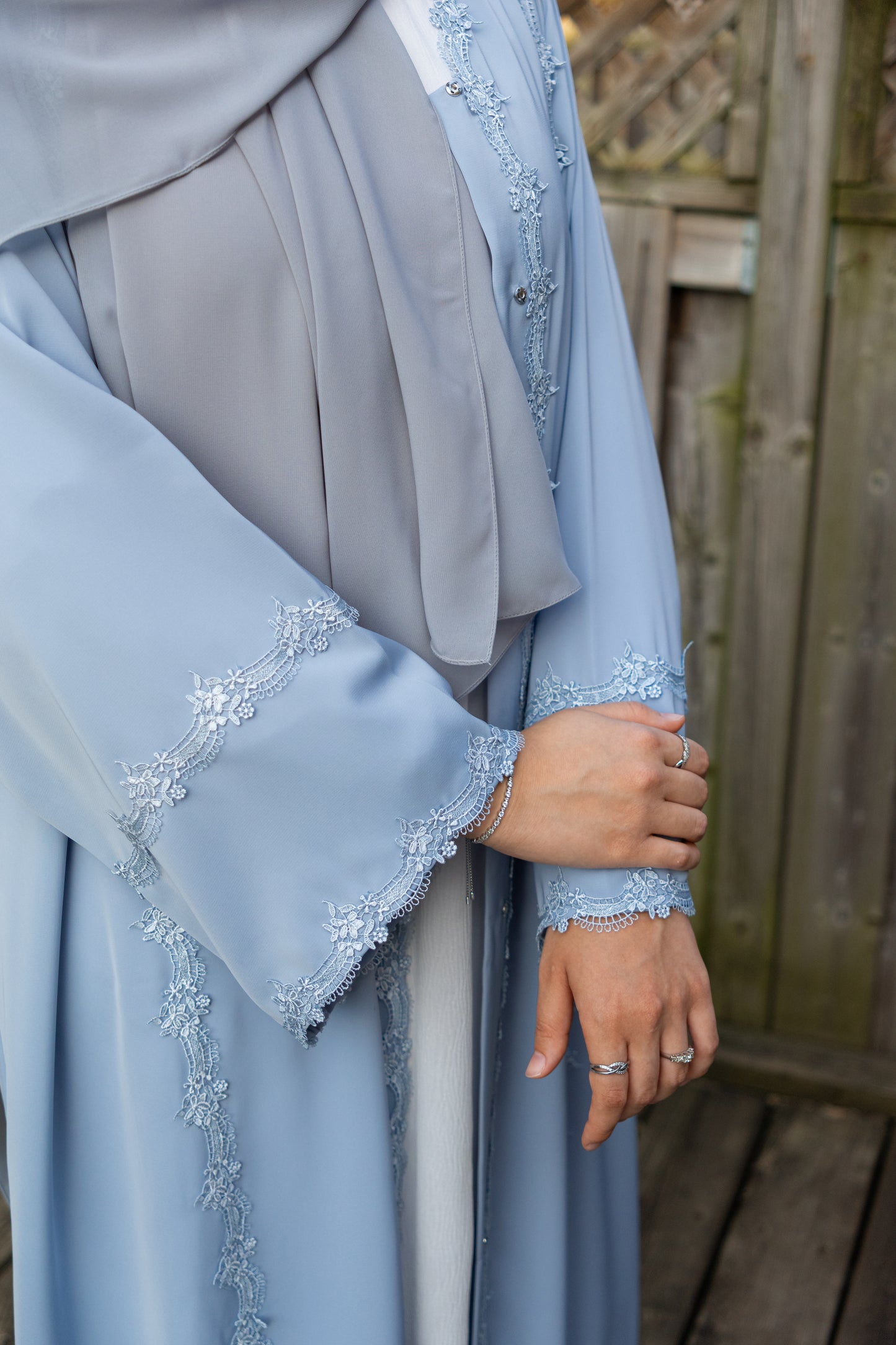SAFA - 2-Piece Front Open Buttoned Nada Abaya Set