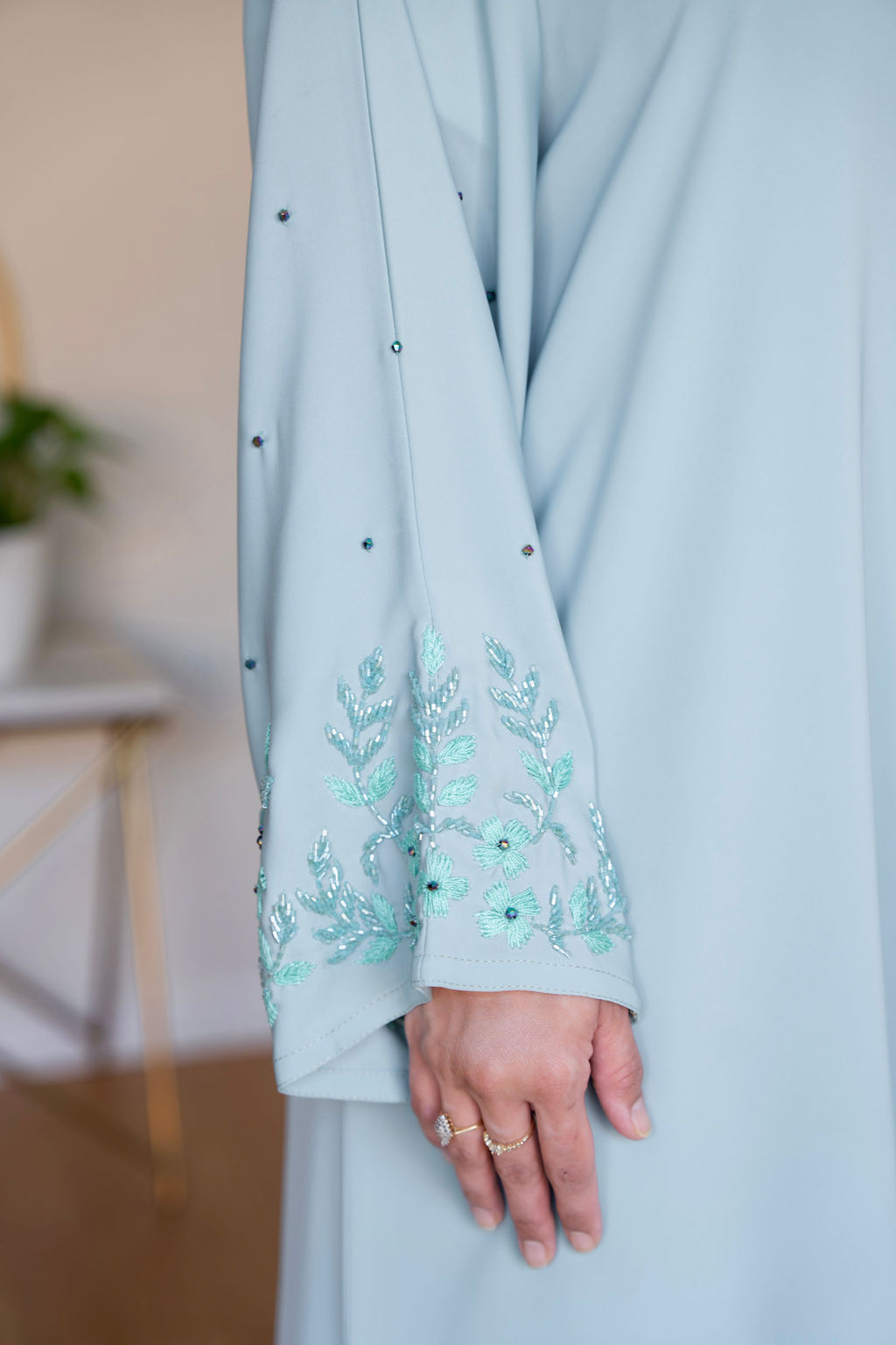 MIST - Front Open Buttoned Nada Abaya