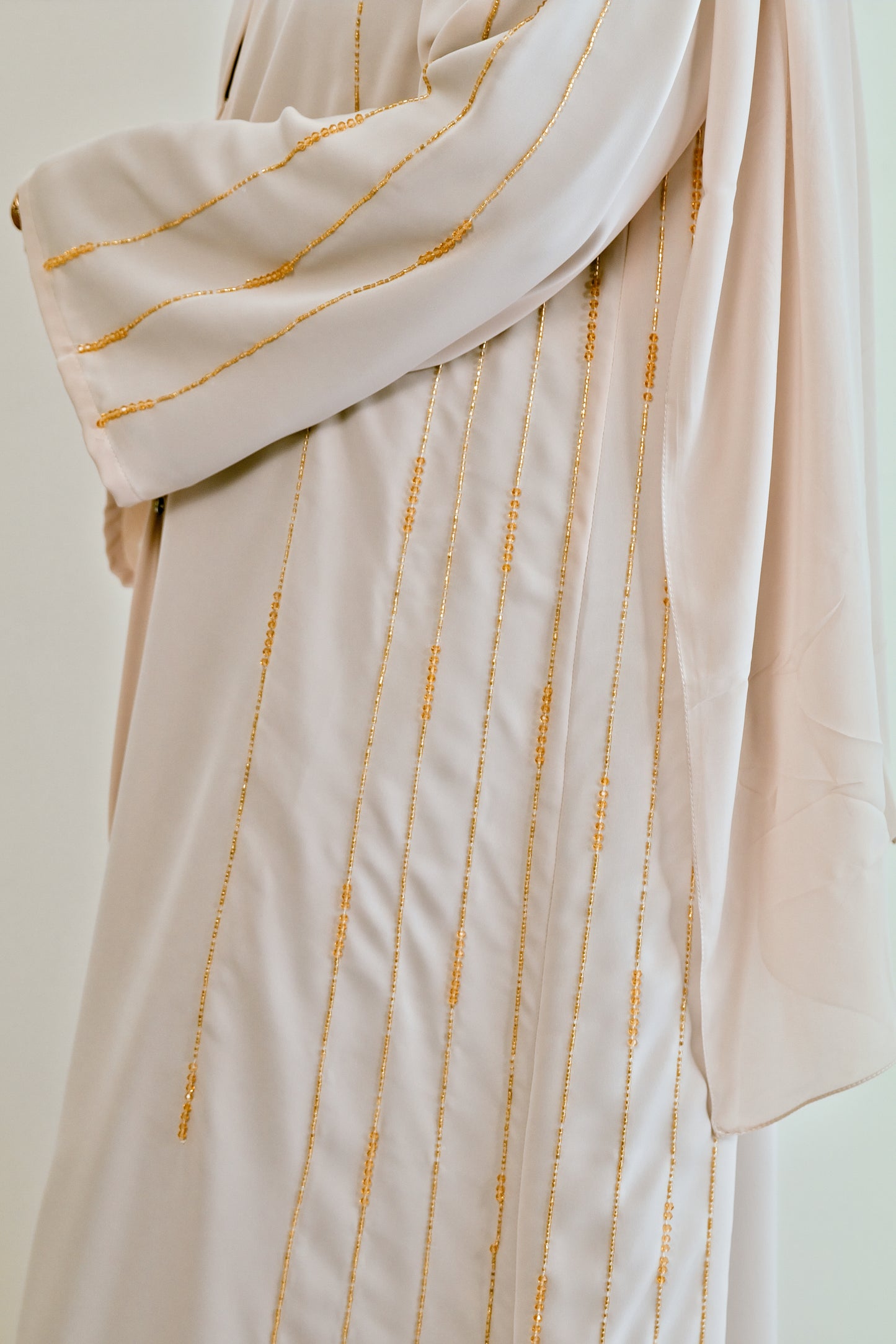 MAIRA - Front Open Buttoned Nada Abaya