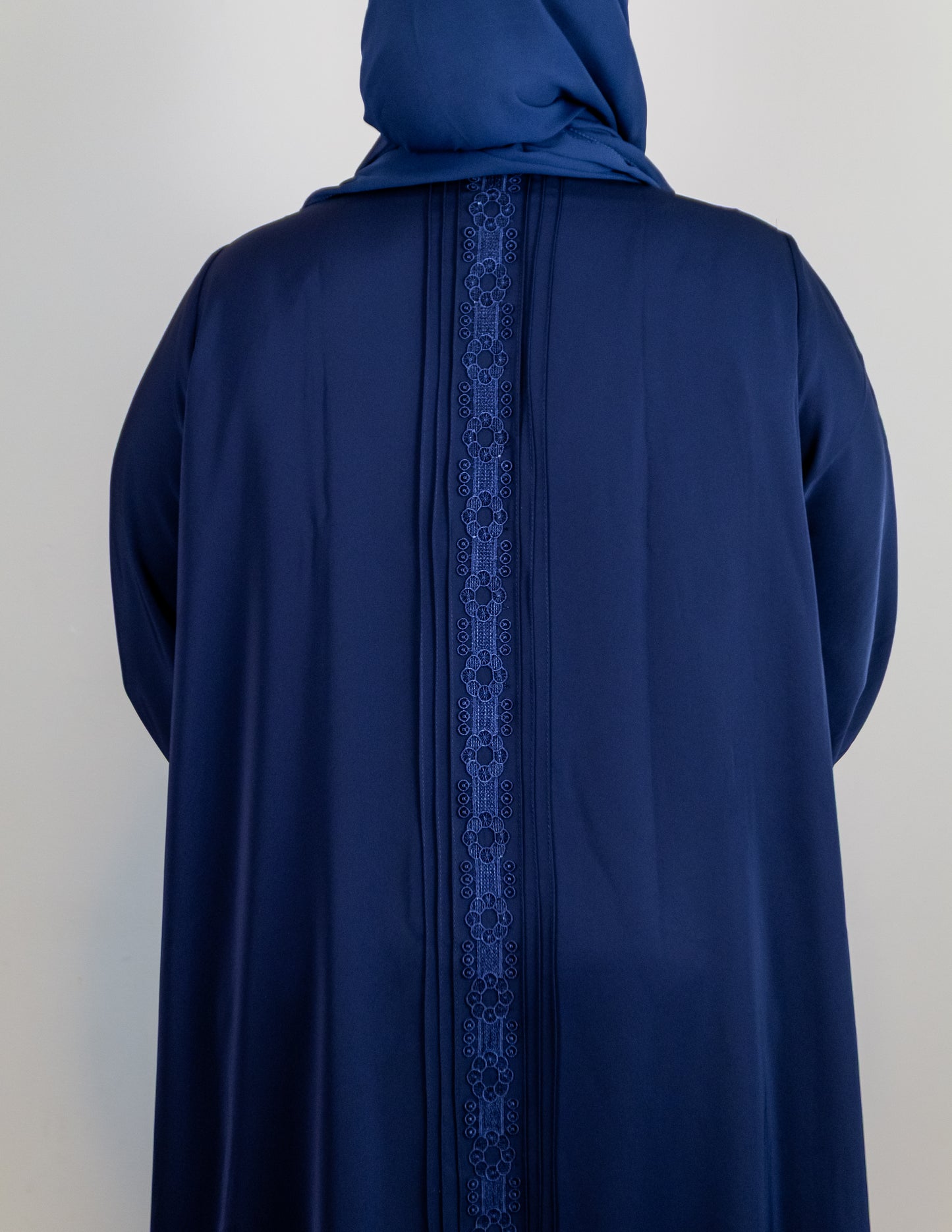 LAYLA - Front Open Buttoned Nada Abaya
