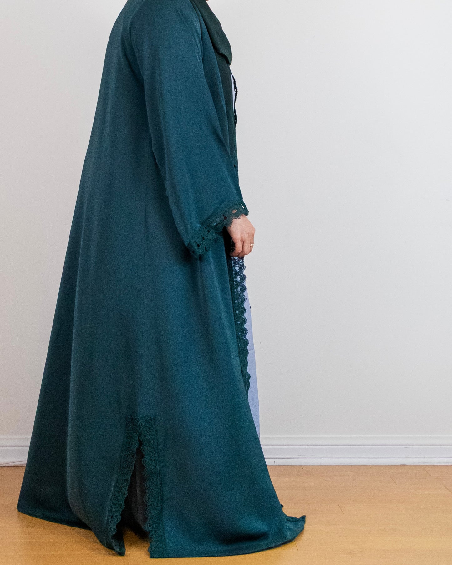 ROOBA - Front Open Nada Abaya